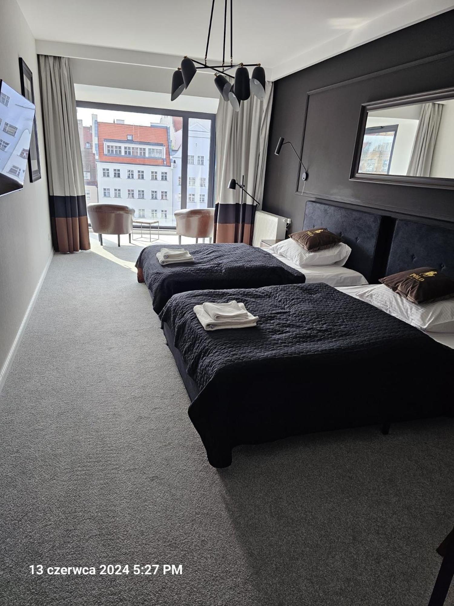 Apartament Chmielna Z Widokiem Na Rzeke กดัญสก์ ภายนอก รูปภาพ